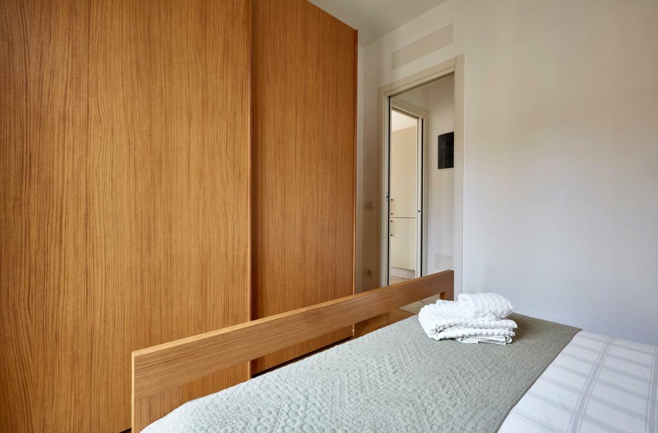 Apartment Alessandra Lenno Bagian luar foto